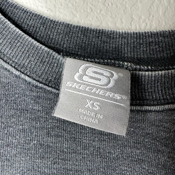 SKECHERS Womens Crewneck Pullover Sweatshirt in Burnout Grey Women’s Size XS - Picture 3 of 4